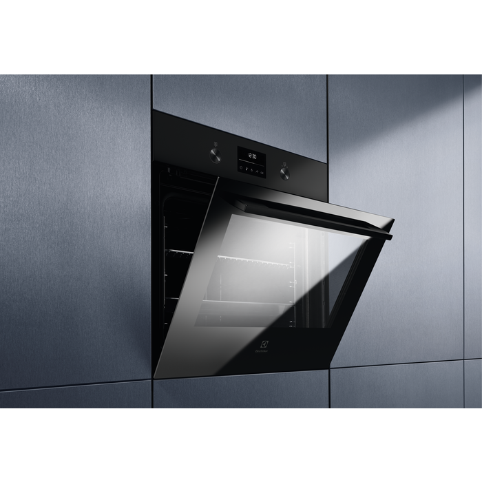 Electrolux - Pečica - KOEFP77H