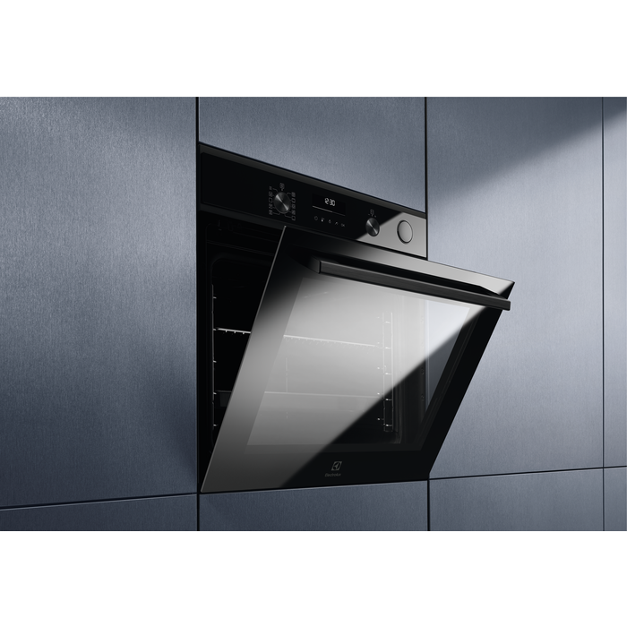 Electrolux - Pečica - EOC6P77H