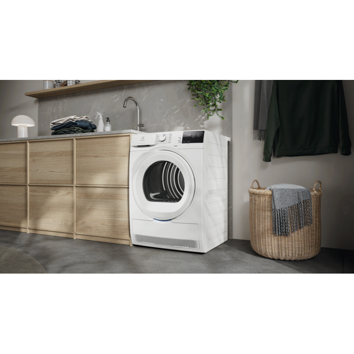 Electrolux - Sušilni stroj s toplotno črpalko - EW6D283YE
