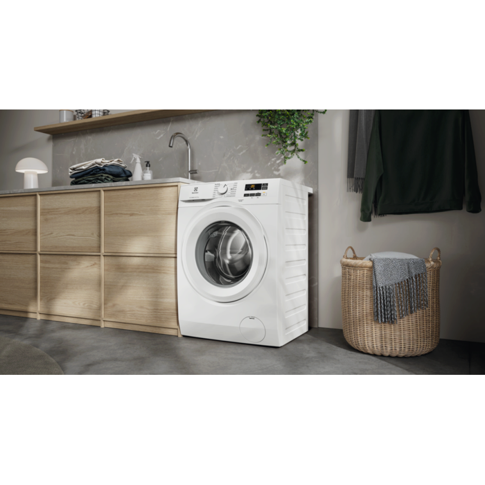 Electrolux - Pralni stroj s sprednjim polnjenjem - EW6F1481E