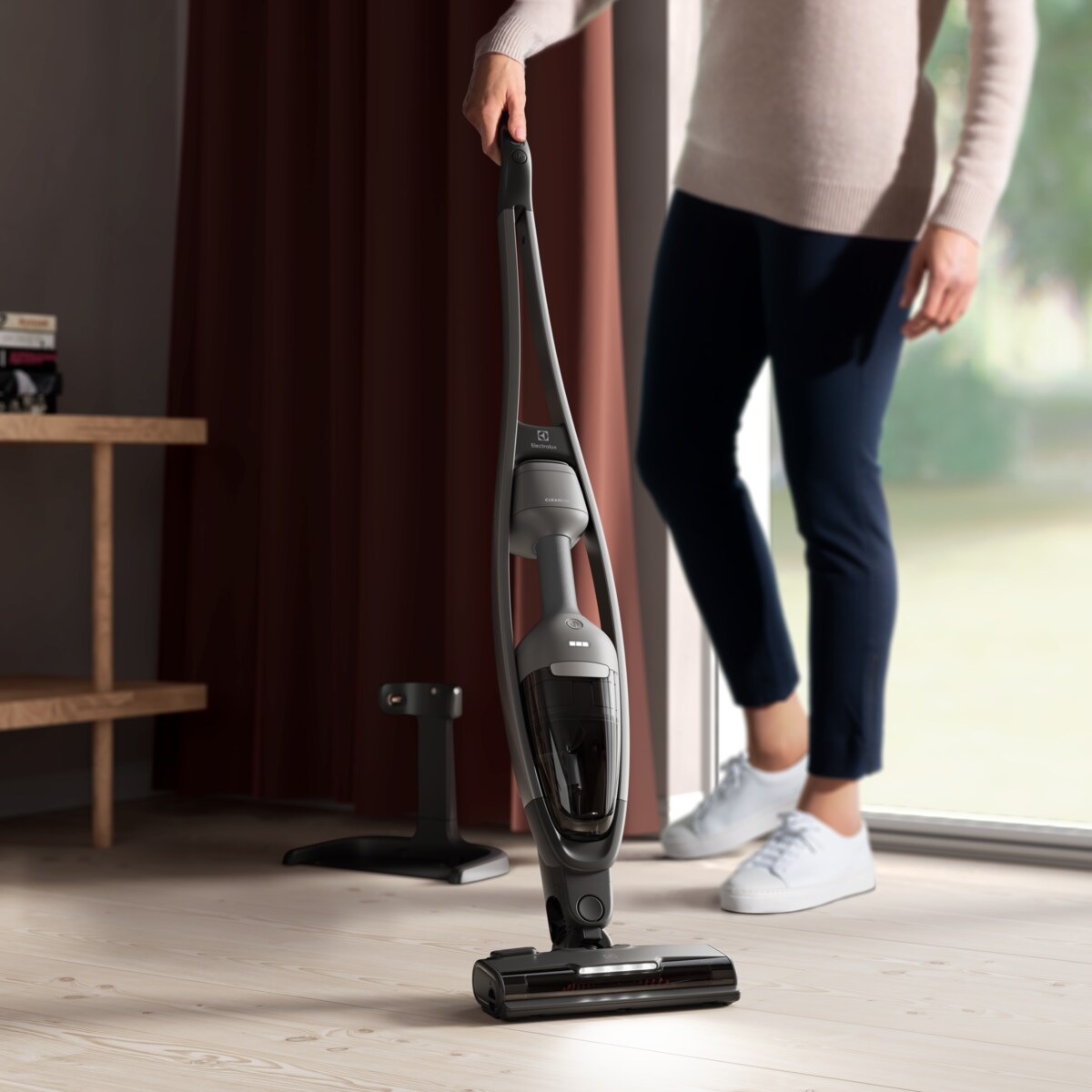 Electrolux - Baterijski sesalnik - ES62CB25DH