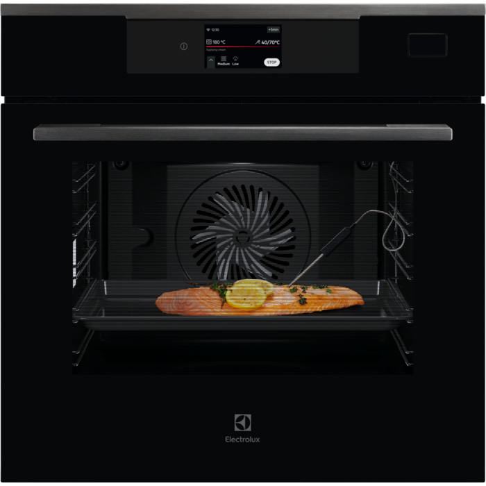 Electrolux 800 MealAssist with SteamPro vgradna pečica