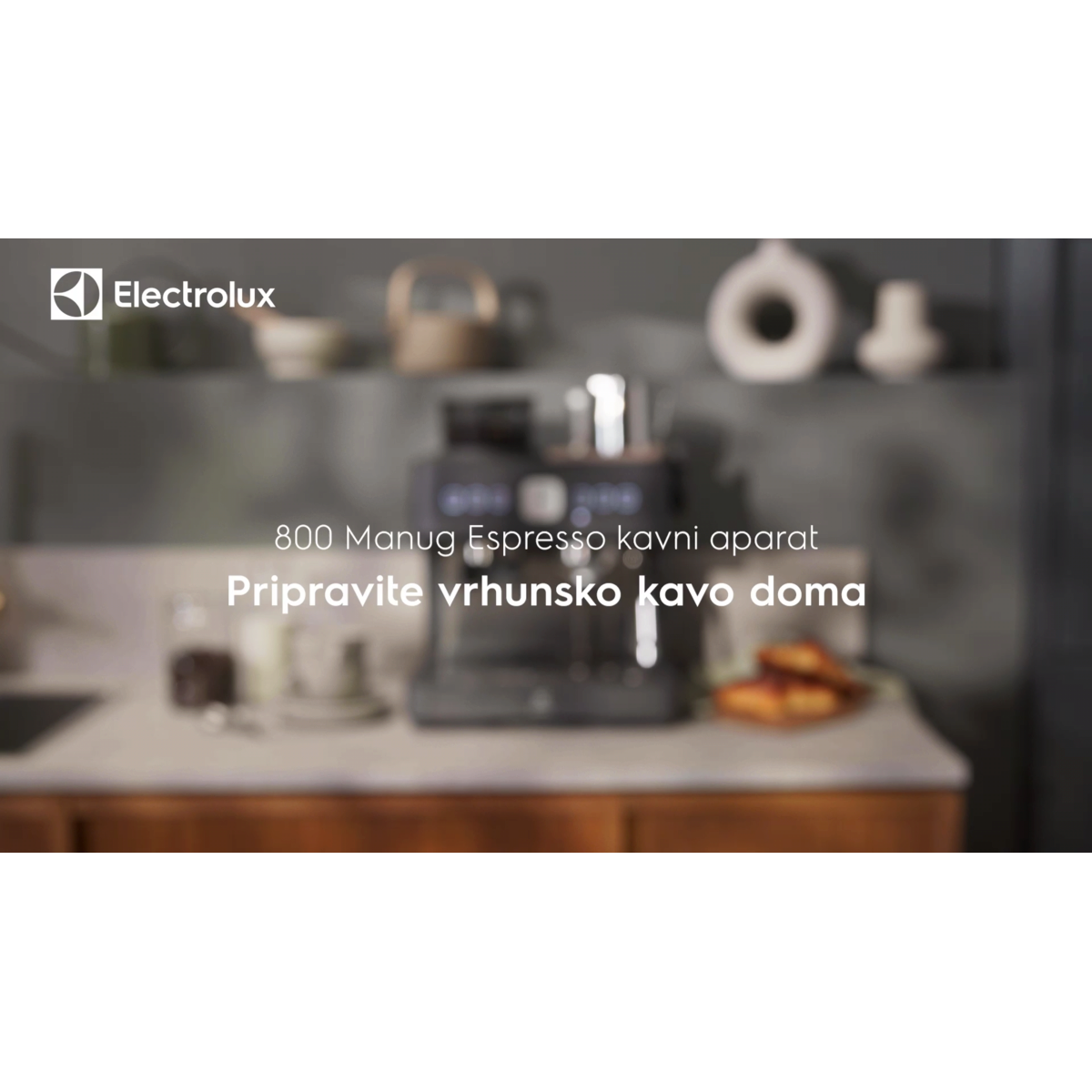 Electrolux - Aparat za kavo - E8EC1-8BP