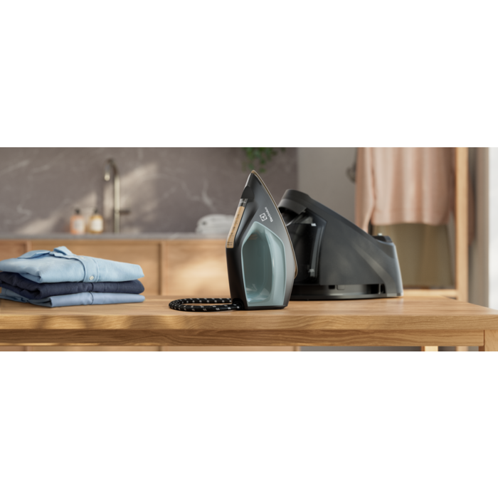 Electrolux - Parna likalna postaja - E8ST2-8OG