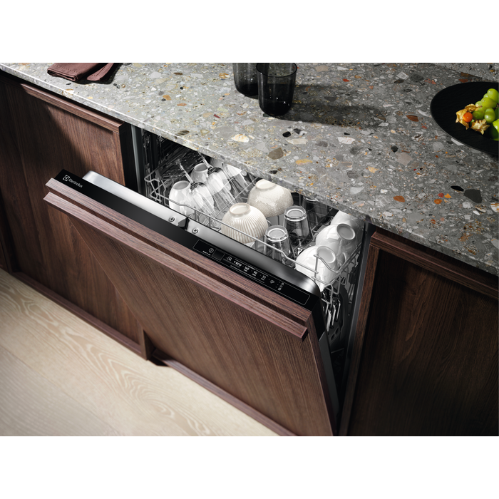 Electrolux - Dishwasher 60 cm - EEA17200L