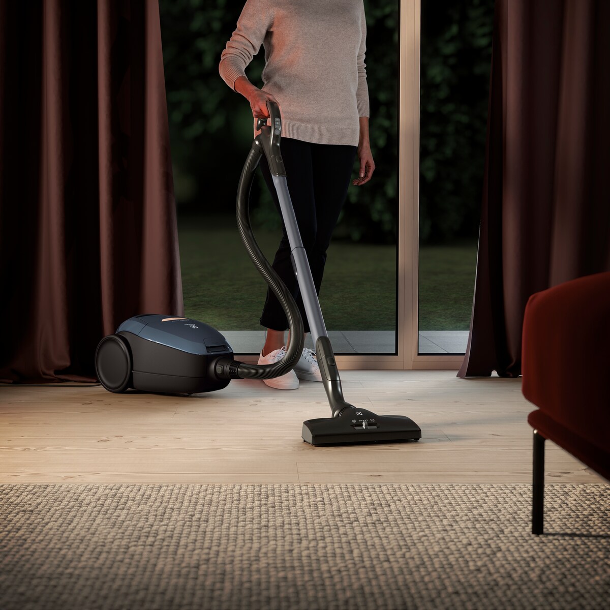 Electrolux - Sesalnik - PD82-8DB