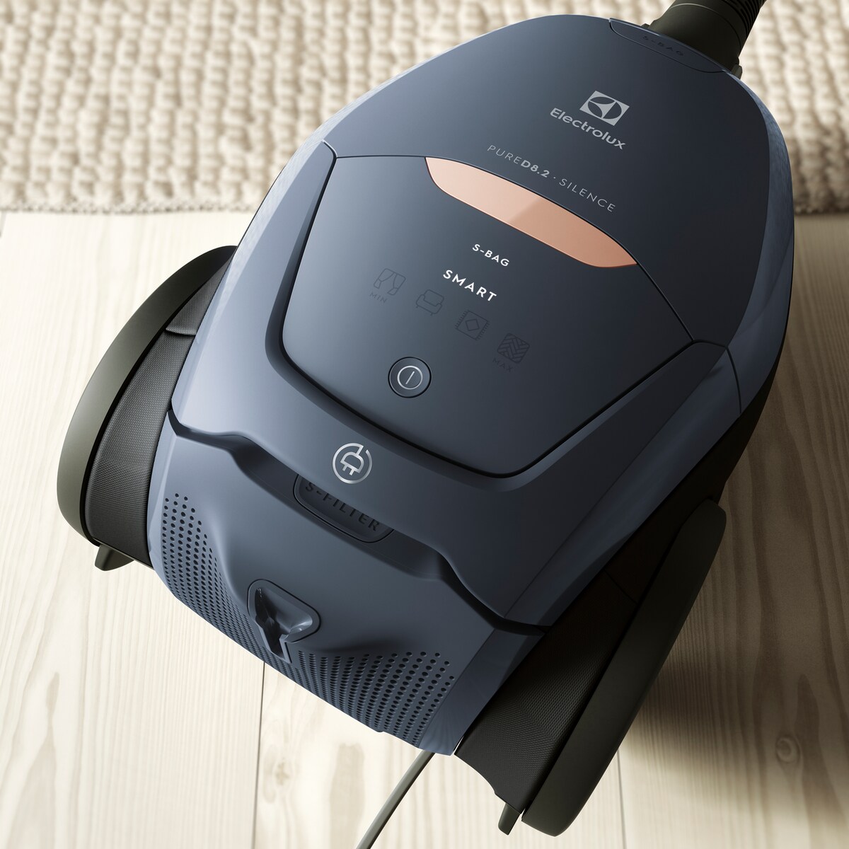 Electrolux - Sesalnik - PD82-8DB
