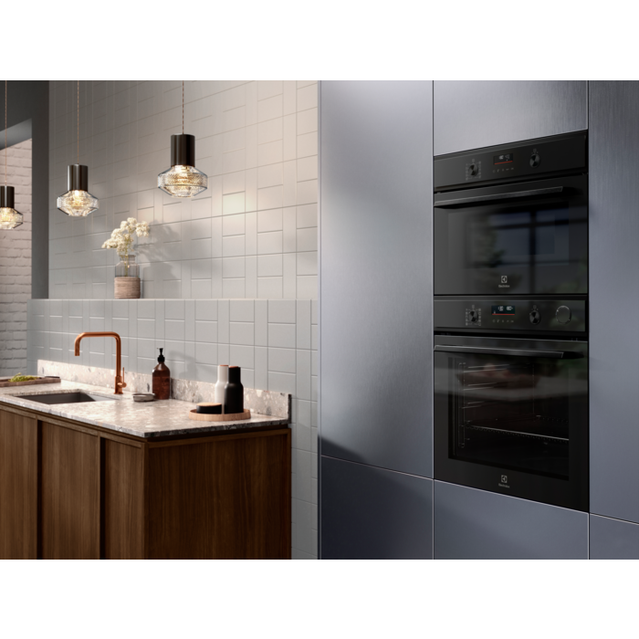 Electrolux - Pečica - EOC6P77H